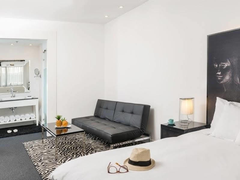 Baymont By Wyndham Anderson Hotel Екстериор снимка